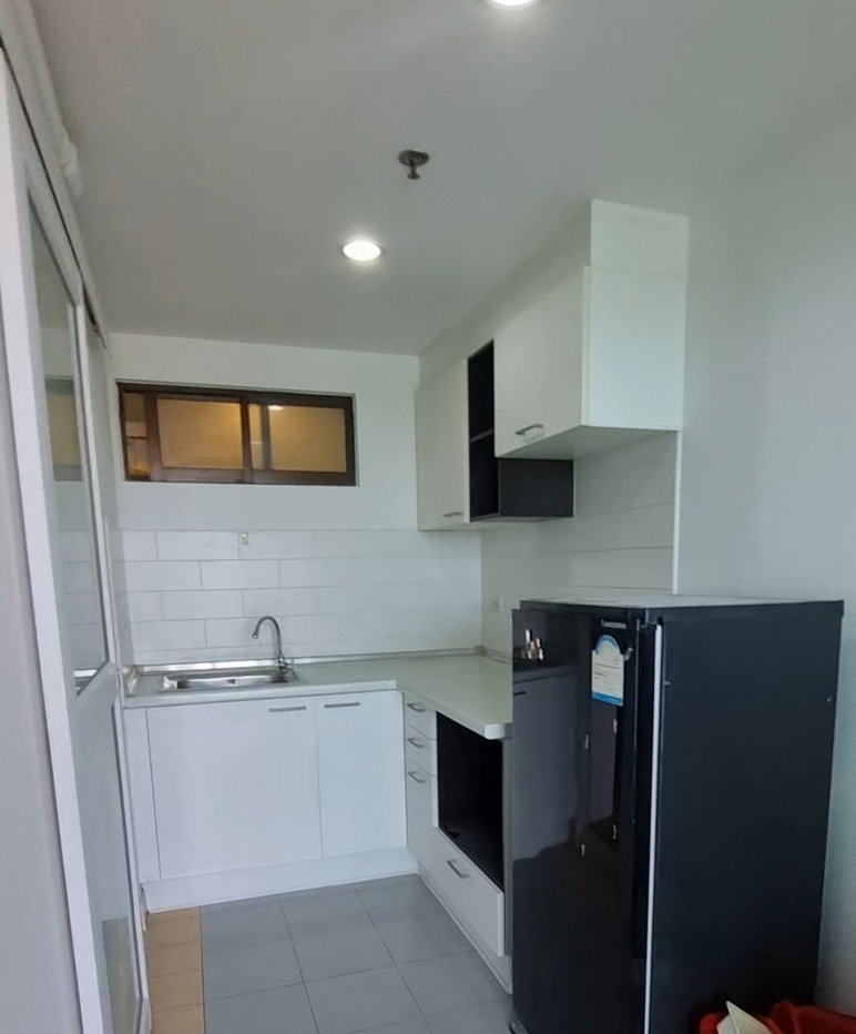 picture Lpn naratiwat chaopraya 13000 per month please add line paolin1 - 6/7