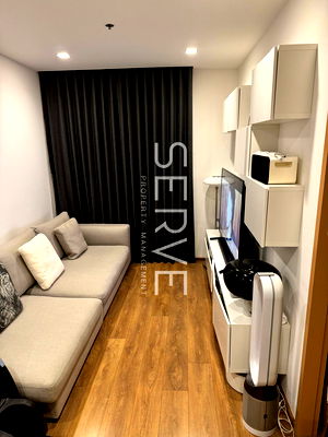 Condos for sale : 1 Bed with Bathtub 40.41 sq.m. Unit on High Fl. 25+ Close to BTS Phrom Phong 500 m. / For Sale-Noble BE33