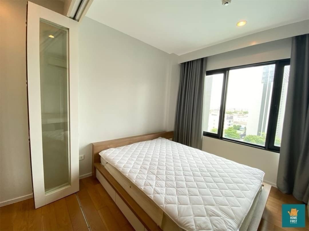 picture Blocs 77, 1 bed 32 sq m fully furnished 12,000 baht. - 3/11