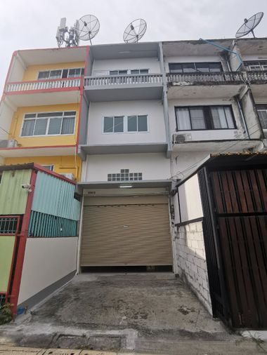 2-bed home office for sale, 370 sqm, 30 sq wah, Bangkok Yai