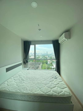 LINE @condorental for rent the room at Lumpini Selected Sutthisan - Saphan Khwai