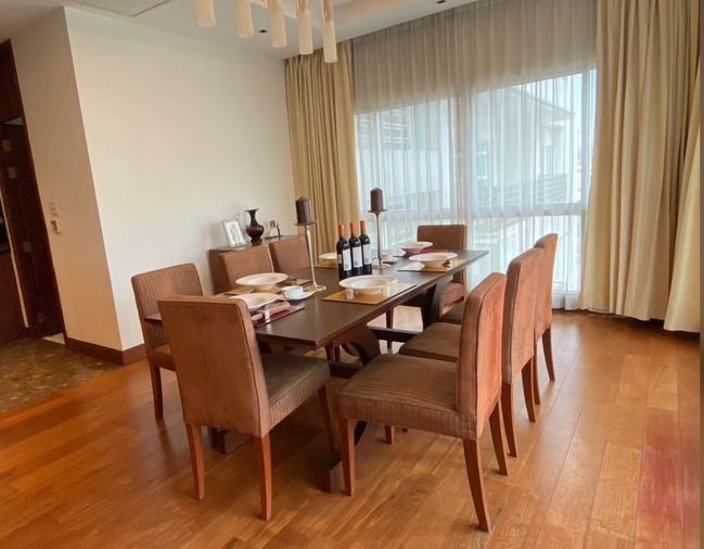 3-bed condo for rent, 220 sqm, Noble House Ruamrudee