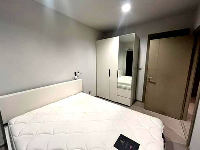 คอนโดให้เช่า : LAK200 ให้เช่า คอนโด ไลฟ์ อโศก-พระราม9 ชั้น11 ตึกA  วิวเมือง 32ตรม. 1นอน 1น้ำ 22,000บ. 064-959-8900