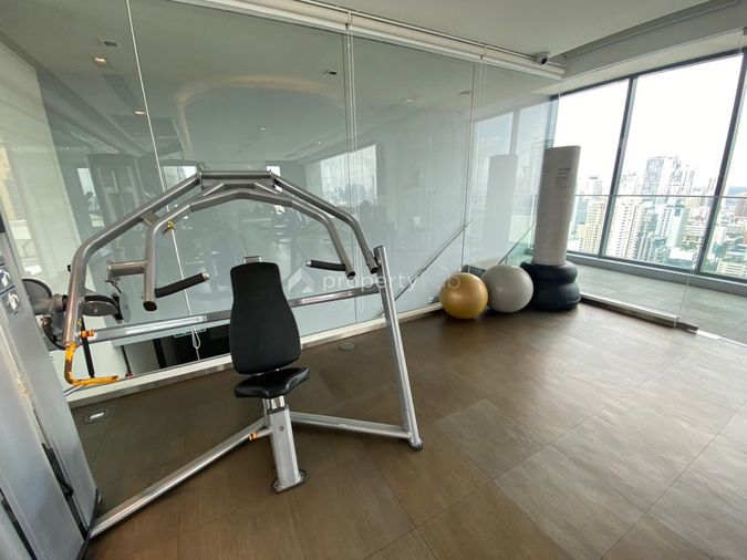 The Edge Sukhumvit 23