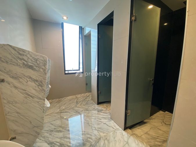 The Edge Sukhumvit 23