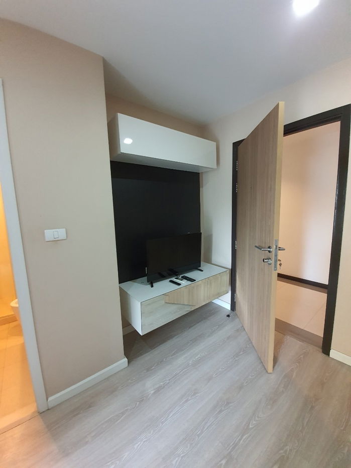picture Condo metro luxe rama4 (Bangkok) - 9/14