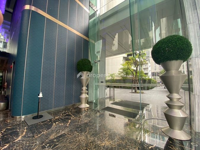 The Edge Sukhumvit 23