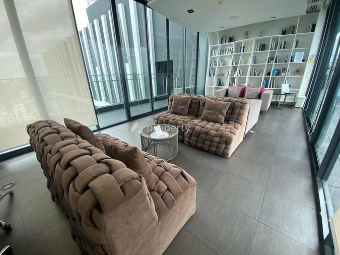 The Edge Sukhumvit 23