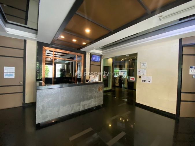 Ivy Sathorn 10