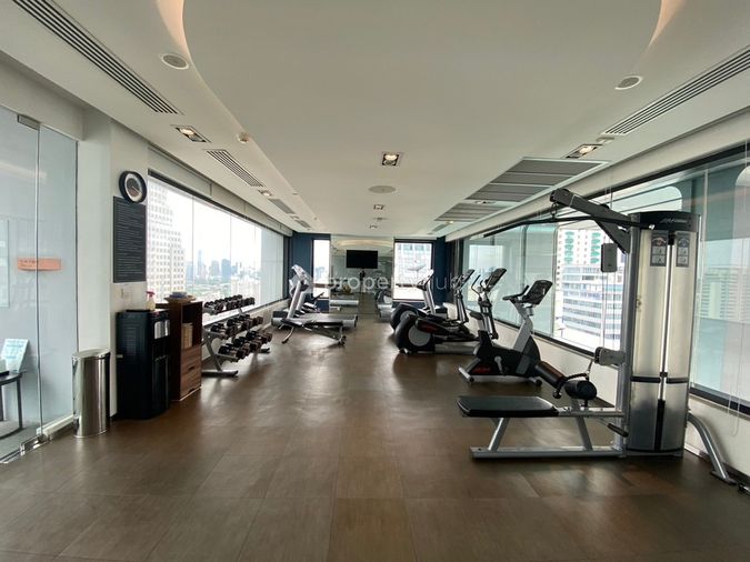 The Edge Sukhumvit 23