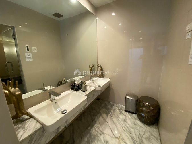 The Edge Sukhumvit 23