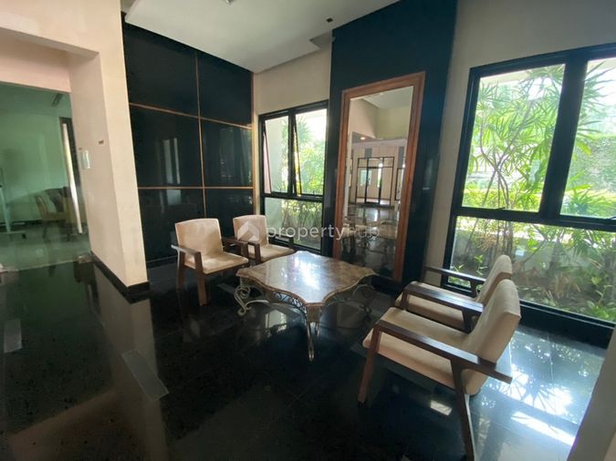 Ivy Sathorn 10