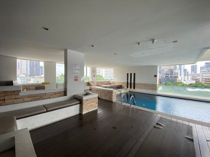 Ivy Sathorn 10
