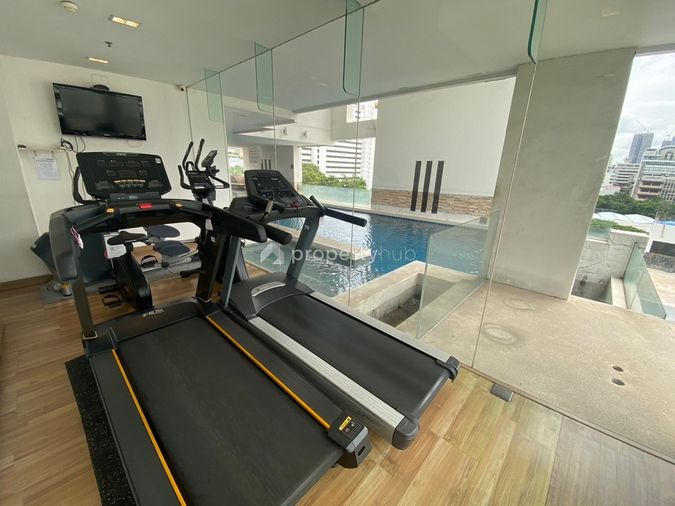Ivy Sathorn 10