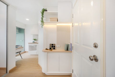 lumpini ville Phatthanakan New Phetchaburi 1.39 m contact us line paolin1