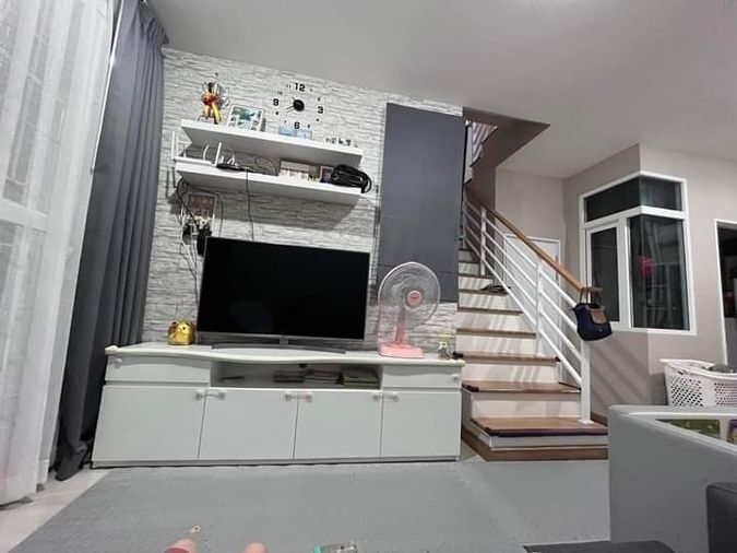 ขายทาวน์โฮม 3 ห้องนอน 68 ตร.ม. 17 ตร.ว. โกลเด้น ทาวน์ 3 ลาดพร้าว - เกษตรนวมินทร์