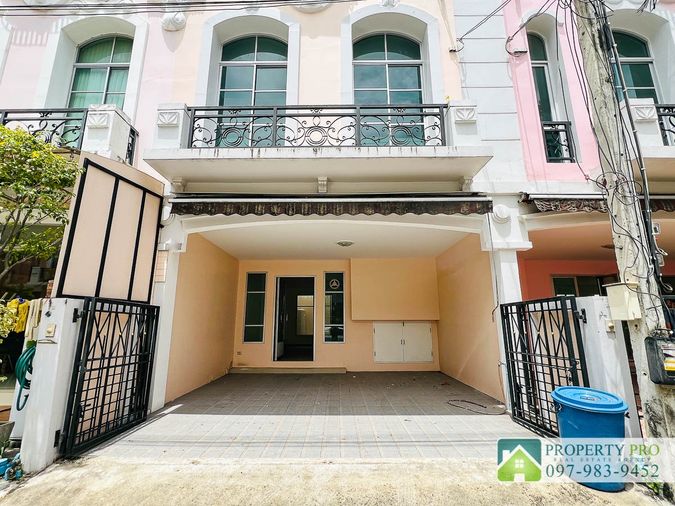 ขายทาวน์โฮม 3 ห้องนอน 169 ตร.ม. 21.3 ตร.ว. บ้านกลางเมืองมอลติ - คาโล