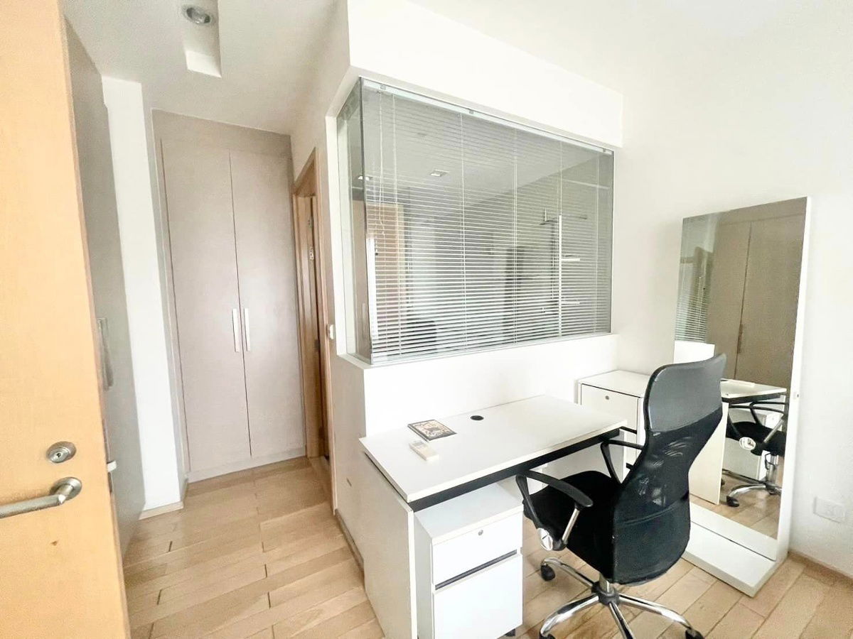 picture (FOR RENT)  “Siri at Sukhumvit”  "Condo next to BTS Thonglor"   💰Best Rental Price 25,000 THB/Month!!  *Price can negotiate✨ - 2/5