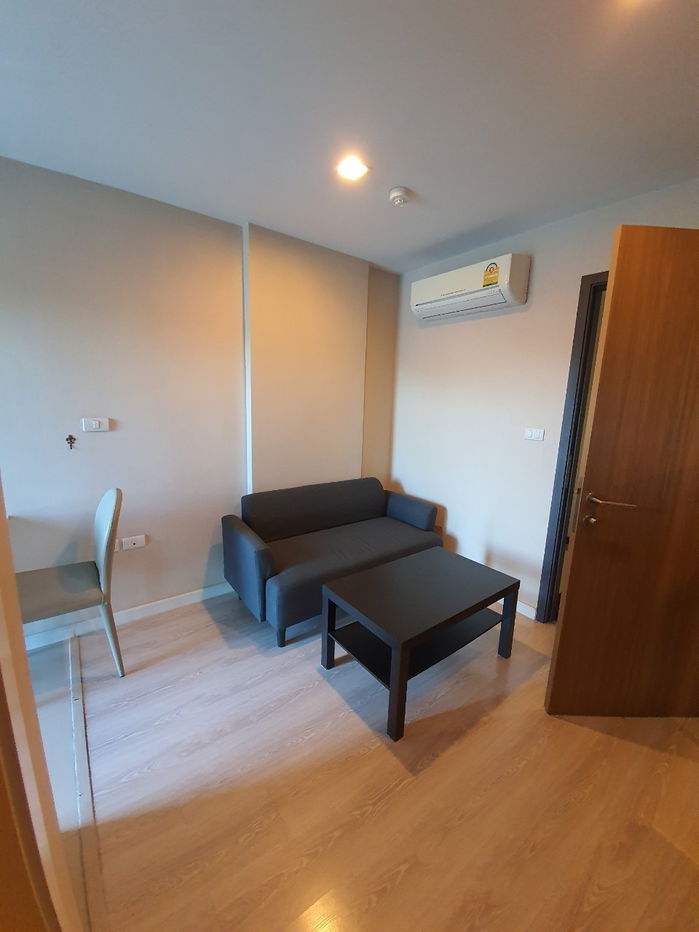 picture Condo metro luxe rama4 (Bangkok) - 4/13