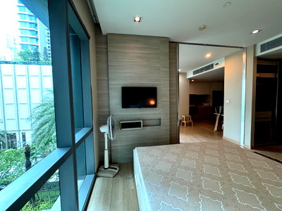 Condos for rent : For rent The Room Sukhumvit21 BTS Asok Line ID@757zwvfy