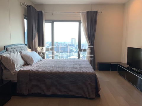 Condo For Rent The Crest Sukhumvit 34 Good Location BTS Thong Lo 200 m.-The Crest Sukhumvit 34