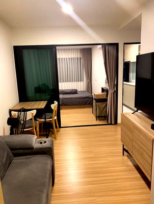 Condos for sale Crystal Design Center : For Sales Chewathai Hallmark Ladprao-Chokchai 4 959/169