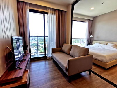 Condos for rent Robinson Sriracha : For rent: Keen condo - 1 Bed, 35th floor (35 sq m.), mountain view - Near Robinson Sriracha 