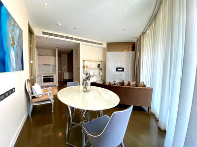 Condos for rent : LTHC10630–Magnolias Ratchadamri Boulevard FOR RENT 2 beds 2 baths size 78 Sq.m. Near BTS Ratchadamri Station ONLY 80k/month