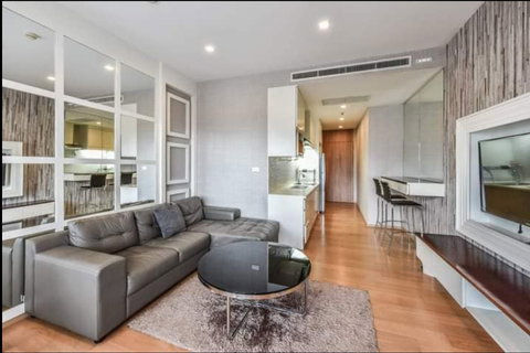 รูปภาพ Noble Revent. 1bed 52sqm. Line id: @pfagent