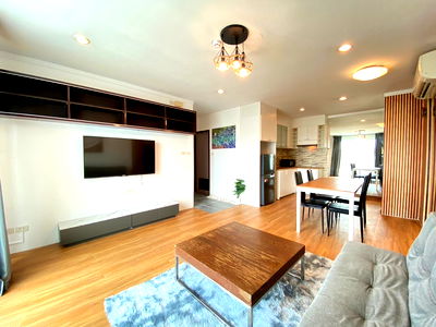 Condos for rent : Condo for rent, Baan Siri Sathorn, size 80 sq m, price 28,900 baht, new room,5th floor, Siri building with parking 100%