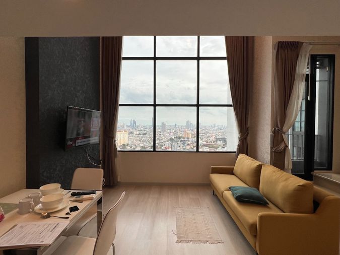  Knightsbridge Prime Sathorn 1นอน 37ตรม ชั้นสูง ห้องมีรอยแผ่นดินไหว ไม่มีผลต่อการใช้งาน ให้เช่าราคาพิเศษ เพียง 20,000 เท่านั้น