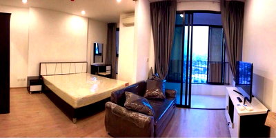 คอนโดให้เช่า : Ideo Q Chula - Samyan【𝐑𝐄𝐍𝐓】🔥คอนโดหรู ห้องสวย เฟอร์นิเจอร์ครบ มินิมอลสุดๆ ส่วนกลางจัดเต็ม  พร้อมเข้าอยู่ !!🔥 ติดต่อไลน์ไอดี: @hacondo