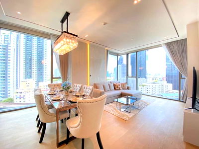 Condos for rent : LTHC10653–The Strand ThongLor FOR RENT 2 beds 2 baths size 90 Sq.m. Near BTS Thonglor Station ONLY 120k/month