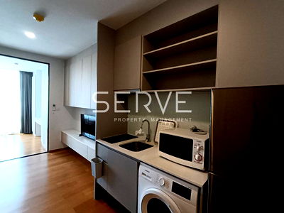 Condos for sale : Best Price 5.15 MB! - Studio with Partition High Fl. 10+ Good Location BTS Surasak 160 m./For Sale-Noble Revo Silom