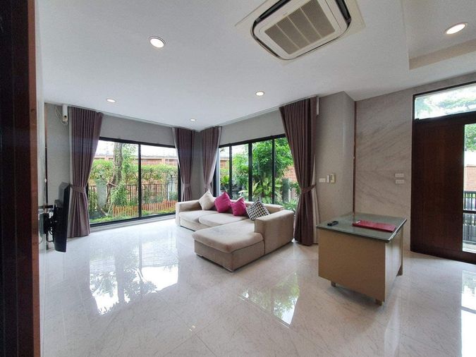 5-bed house for rent, 348 sqm, 78.5 sq wah, Grand Bangkok Boulevard Sathorn