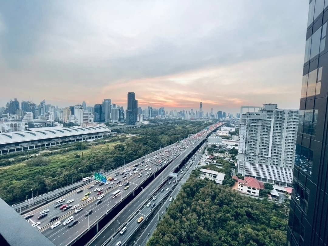 รูป Life Asoke Hype | ราคา 23,000 บาท | ห้องสวย วิวดี เฟอร์นิเจอร์ครบ พร้อมเข้าอยู่ - รูปที่ 10/10