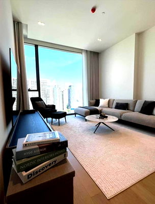Condos for rent : LTH10670–The Strand Thonglor FOR RENT 1 beds 1 baths size 55.70 Sq.m. Near BTS Thonglor Station ONLY 80k/month