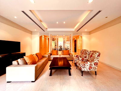 เช่าคอนโด สถานีรถไฟฟ้างามดูพลี : LTH10682–Supreme Garden FOR RENT 3 beds 4 baths size 276 Sq.m. Near MRT Khlong Toei Station ONLY 130k/month