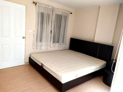 Condos for sale Bang Bua Thong Nonthaburi : Condominium for sale, Bangyai Square, Nonthaburi, less than 300m to BTS and public transports
