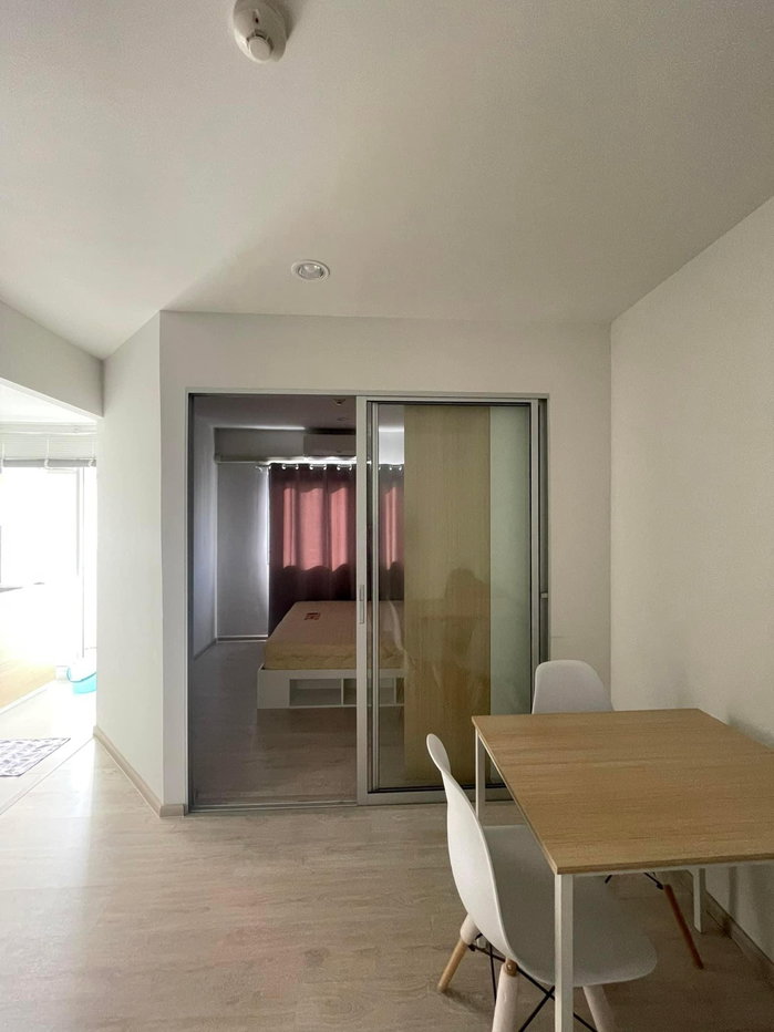 picture Add line : @cutecondo beautiful room + fully furnished Quick response - 4/9