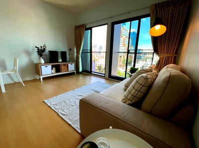 คอนโดให้เช่า : เช่า โนเบิล รีวิล ห้องใหญ่ สวย พร้อมอยู่ ใกล้ BTS เอกมัย สนใจแอตไลน์ครับ@841qqlnr