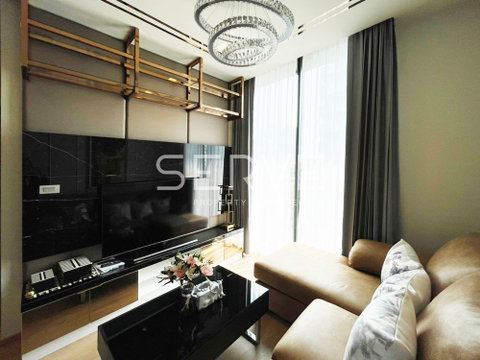 Modern Luxury Style 2 Beds New Condo Good Location Close to BTS Phrom Phong 500 m. / Condo For Rent-Noble Around 33
