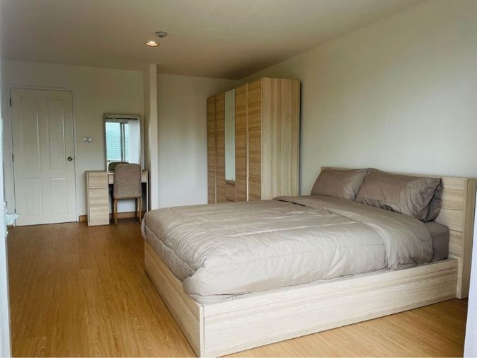 MB6396 Sarin Place (สาริน เพลส) ห้องสวย เครื่องใช้ไฟฟ้า-เฟอร์นิเจอร์ครบ เดินทางสะดวก พร้อมเข้าอยู่