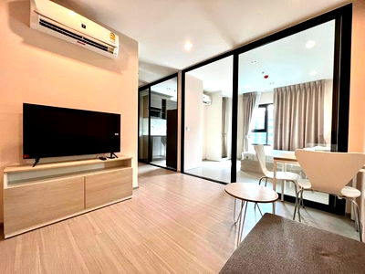 Condos for rent : Condo for rent: Aspire Erawan Prime, ready to move in. If interested, contact Line @goodmanpro or call 0999029192.