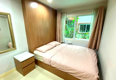 คอนโดให้เช่า : เช่า เดอะ เพลน เนอรี่ สาทร สวย พร้อมอยู่ วิวสระว่ายน้ำ ใกล้ ไอคอนสยาม สนใจแอตไลน์ครับ@841qqlnr