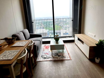 Condos for rent : Condo for rent: WHIZDOM THE FORESTIAS, 1 bedroom, 35th floor, size 35 sq m., Destinia building, price 22,000 baht.