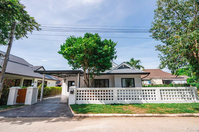 ขายบ้านเดี่ยว : Ph0363 ขายบ้านรีโนเวท ได้เรทค่าเช่า 30,000฿/ด. บ้านวังตาล สันผักกวาน 60 ตรว. 3 นอน 3 น้ำ 4.79 ลบ.