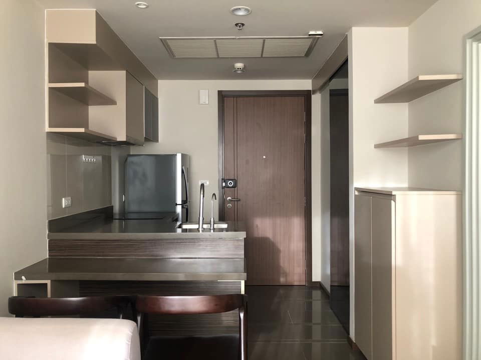 picture MB6457 Onyx Phaholyothin Beautiful room, complete electrical appliances and furniture, convenient to travel, ready to move in - 9/17