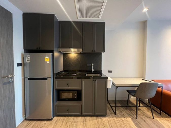 คอนโดใหม่ห้องใหม่ คอนโดชาโมนิค ศรีราชา แหลมฉบัง 8000 บาท