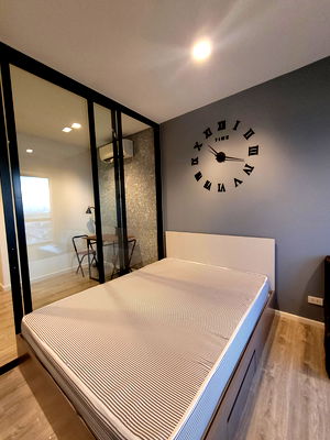 Condos for rent : For Rent KNIGHTSBRIDGE SKY RIVER OCEAN Fully Furnished (Near BTS Pak Nam Station)